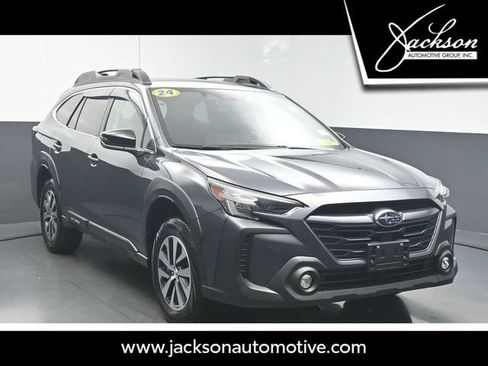 Used 2024 Subaru Outback Premium AWD/4WD image 1