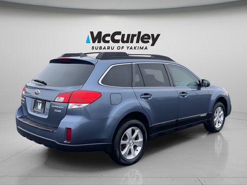 Used 2013 Subaru Outback 2.5i Limited image 5