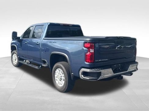 Used 2025 Chevrolet Silverado 2500 LT w/ All Star Edition AWD/4WD image 4