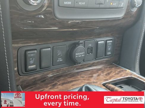 Used 2018 Nissan Armada SL w/ Premium Package RWD image 21