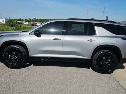 New 2026 Chevrolet Traverse RS FWD image 5