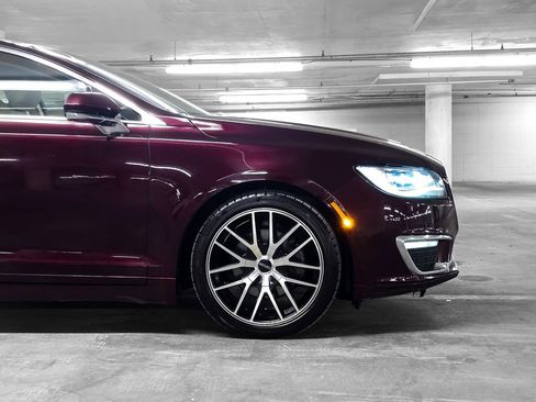 Used 2018 Lincoln MKZ Reserve w/ Luxury Package image 18