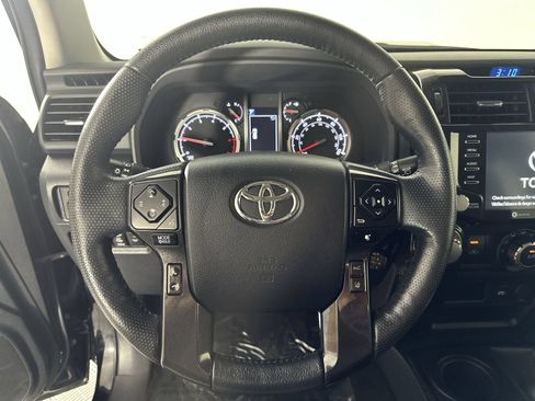 Used 2024 Toyota 4Runner TRD Off-Road Premium w/ Off Road Premium Plus Package AWD/4WD image 14