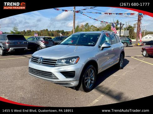 Used 2015 Volkswagen Touareg VR6 image 1