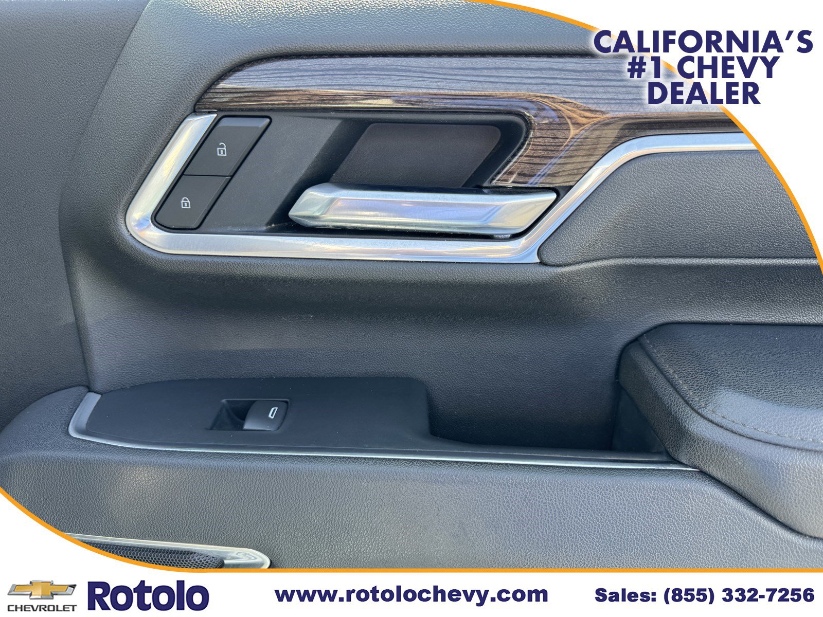 Used 2025 Chevrolet Silverado 2500 LT w/ Convenience Package AWD/4WD image 9