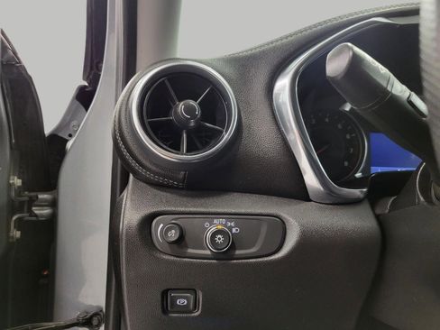 Used 2024 Chevrolet Blazer LT w/ Convenience Package image 10