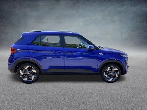 Used 2023 Hyundai Venue SEL w/ Cargo Package FWD image 22