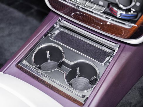 Used 2018 Rolls-Royce Phantom Sedan RWD image 45
