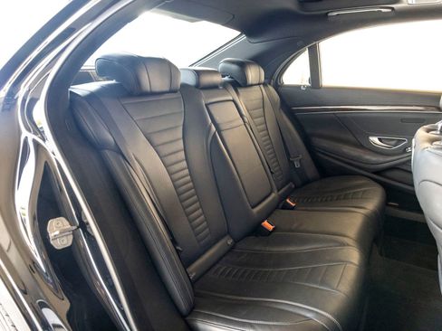 Used 2019 Mercedes-Benz S 560 4MATIC Sedan image 25