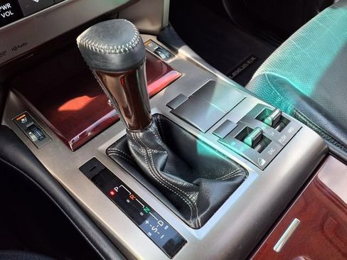Used 2019 Lexus GX 460 Premium AWD/4WD image 13