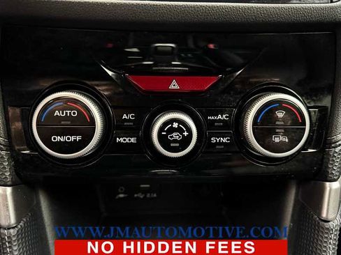 Used 2019 Subaru Forester Limited image 40