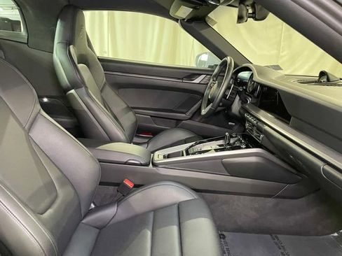 Certified 2024 Porsche 911 Targa 4 image 18