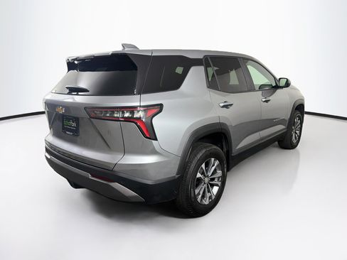 Used 2025 Chevrolet Equinox LT FWD image 9