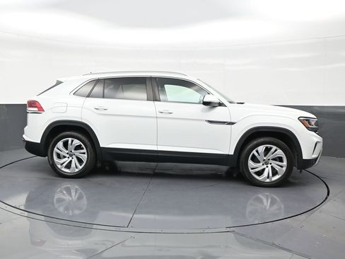 Used 2021 Volkswagen Atlas Cross Sport SEL FWD image 6