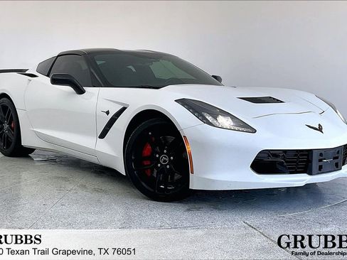 Used 2015 Chevrolet Corvette Stingray Z51 w/ 2LT Preferred Equipment Group image 1
