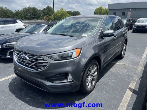 Used 2024 Ford Edge Titanium AWD/4WD image 2