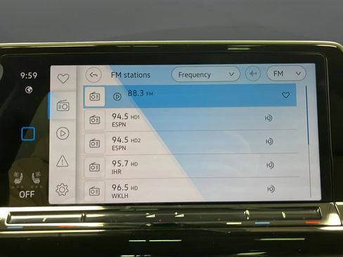 Used 2025 Volkswagen Atlas SEL Premium R-Line AWD/4WD image 32