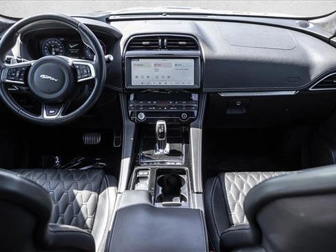 Used 2020 Jaguar F-PACE SVR AWD/4WD image 20