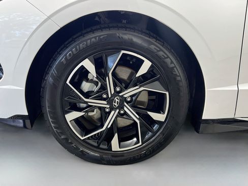 Used 2025 Hyundai Sonata SEL FWD image 14