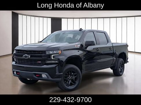Used 2021 Chevrolet Silverado 1500 LT Trail Boss w/ Convenience Package II AWD/4WD image 1