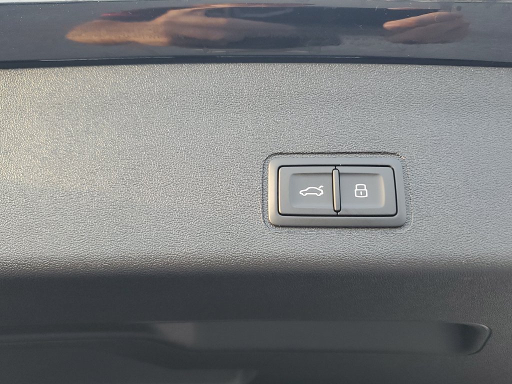 New 2026 Audi Q3 quattro 2.0T AWD/4WD image 16