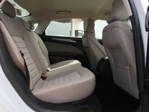 Used 2019 Ford Fusion S FWD image 27