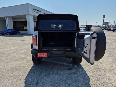 Used 2024 Ford Bronco Badlands AWD/4WD image 28