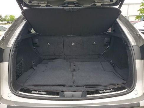 Used 2024 Lexus NX 250 FWD w/ Towing Package (2000 Lbs) image 9