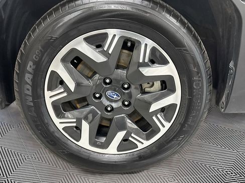 Certified 2025 Subaru Forester Premium image 32