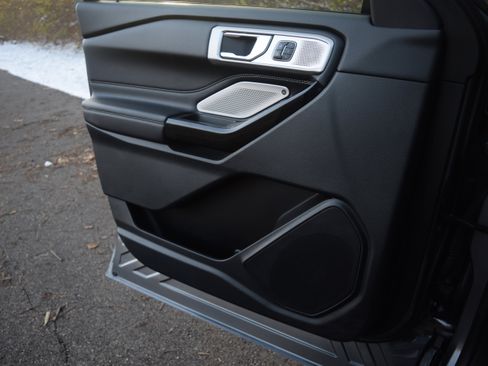 Certified 2023 Ford Explorer ST w/ Equipment Group 401A image 22