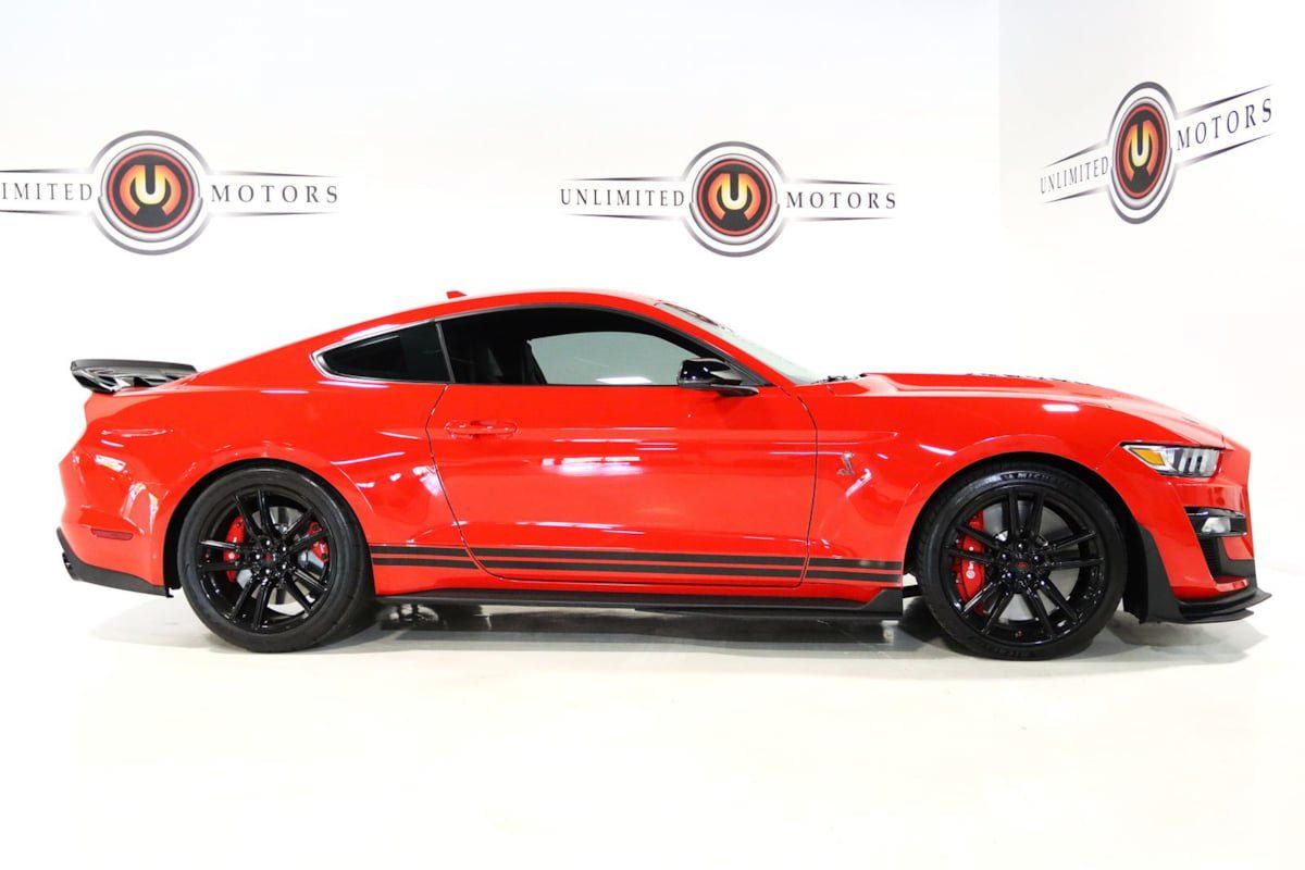Used 2020 Ford Mustang Shelby GT500 w/ Technology Package RWD image 85
