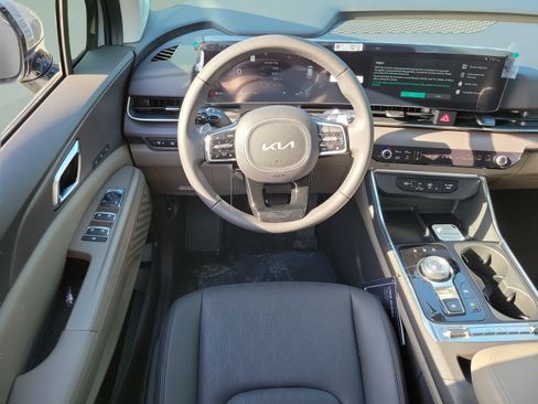 New 2026 Kia Carnival SX FWD image 8
