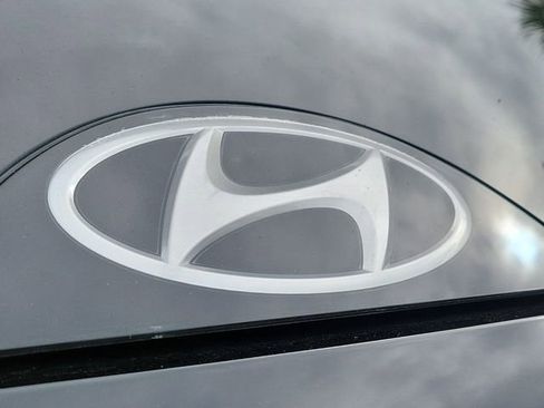 Used 2022 Hyundai Tucson SEL w/ Cargo Package FWD image 7