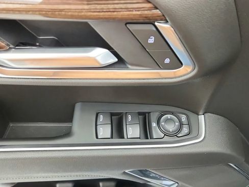 Used 2025 Chevrolet Silverado 1500 LT Trail Boss image 24