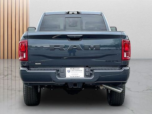 New 2026 RAM 2500 Big Horn AWD/4WD image 8