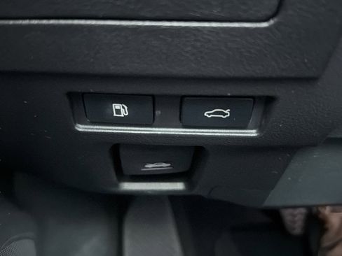 Used 2024 Lexus ES 350 w/ Premium Package FWD image 15