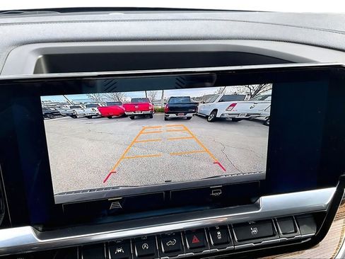 Used 2024 Chevrolet Silverado 1500 LT image 19