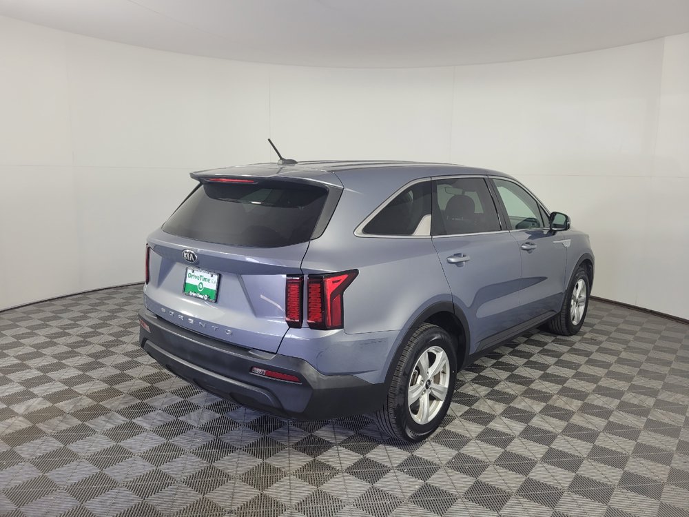 Used 2021 Kia Sorento LX FWD image 9