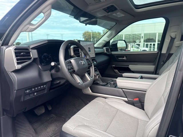 Used 2024 Toyota Tundra Limited AWD/4WD image 16