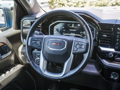 Used 2022 GMC Sierra 1500 Elevation AWD/4WD image 13