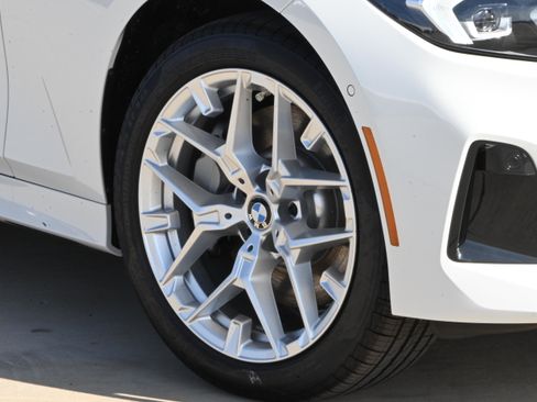 New 2026 BMW 330i Sedan w/ Convenience Package image 9