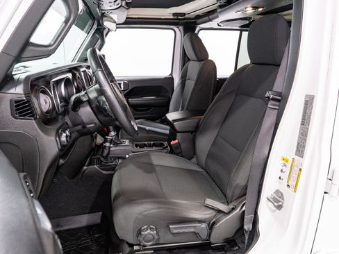 Used 2019 Jeep Wrangler Unlimited Sport AWD/4WD image 14
