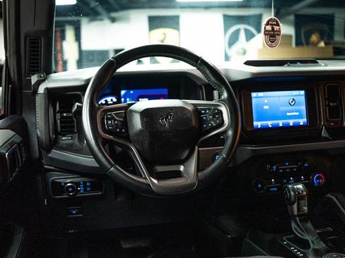 Used 2023 Ford Bronco Big Bend image 14