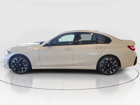 Used 2025 BMW 330i xDrive Sedan w/ M Sport Package AWD/4WD image 7