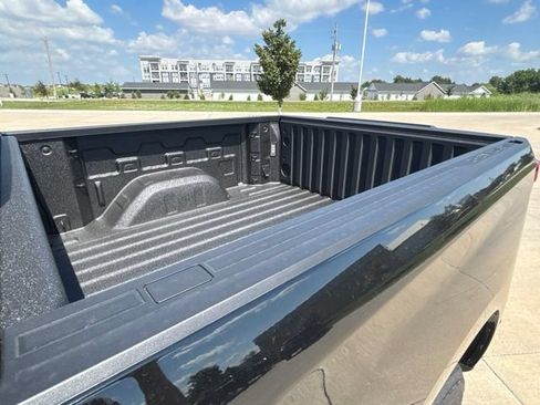 New 2026 Chevrolet Silverado 1500 RST AWD/4WD image 25
