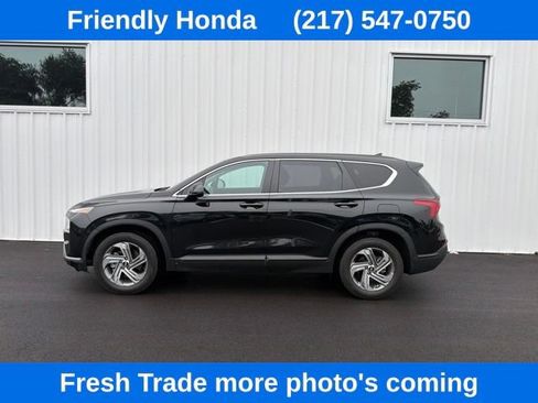 Used 2023 Hyundai Santa Fe SE FWD image 2