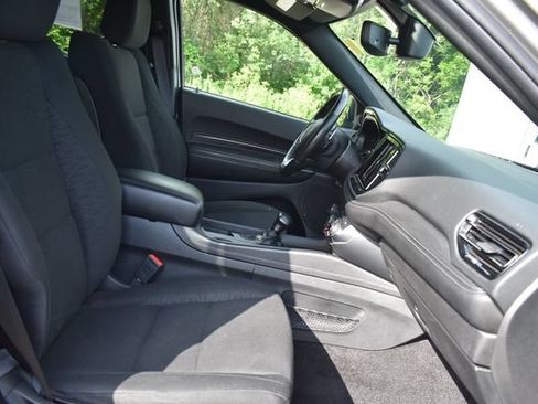 Used 2022 Dodge Durango GT w/ Blacktop Package AWD/4WD image 12