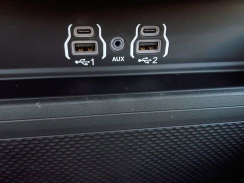 New 2026 RAM 2500 Big Horn AWD/4WD image 6
