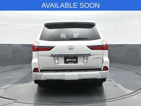 Used 2017 Lexus LX 570 4WD w/ Luxury Package image 6