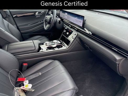 Certified 2025 Genesis GV80 2.5T Standard image 11